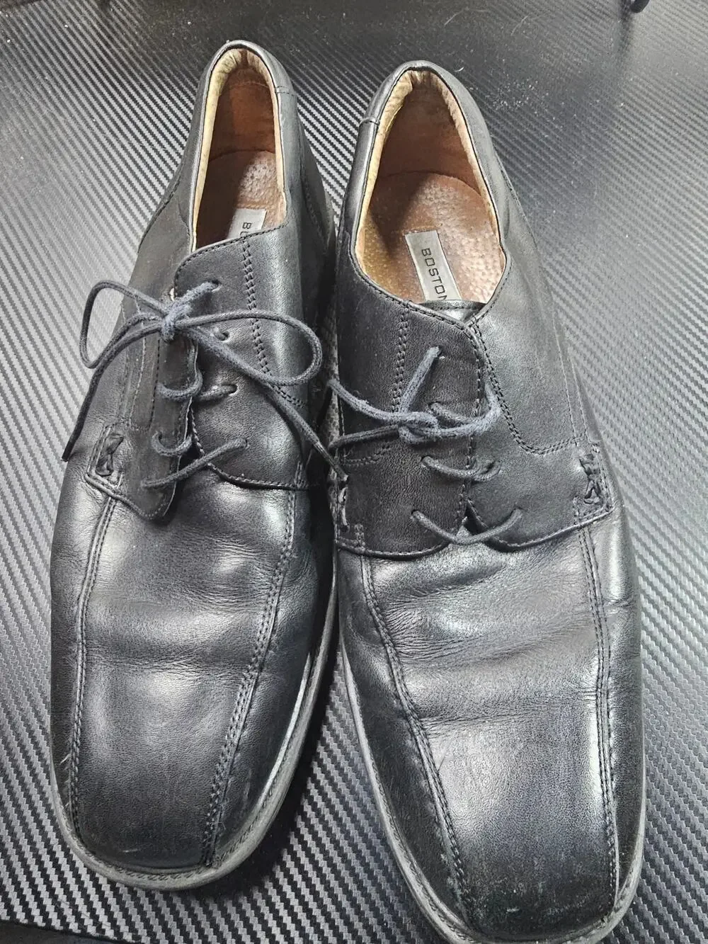 Bostonian men's pre owned Black leather 28925 dress shoes 10.5M.